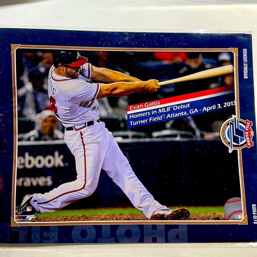 Evan Gattis photo